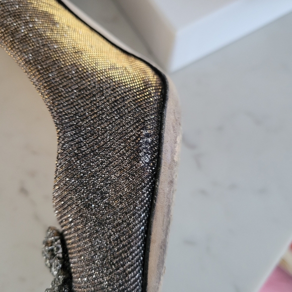 Manolo Blahnik Hangisi Jeweled Heels - Picture 4 of 10